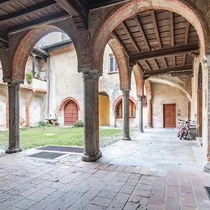  Appartamento House Of Foscolo - Palazzo Cornazzani - By Host4u Italia